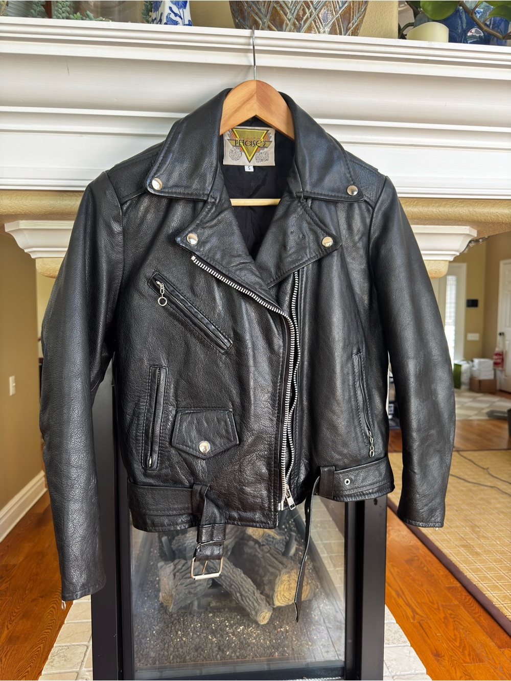 Phase 2 Genuine Leather Black Moto Jacket Belted Buckle Detail Classic Small